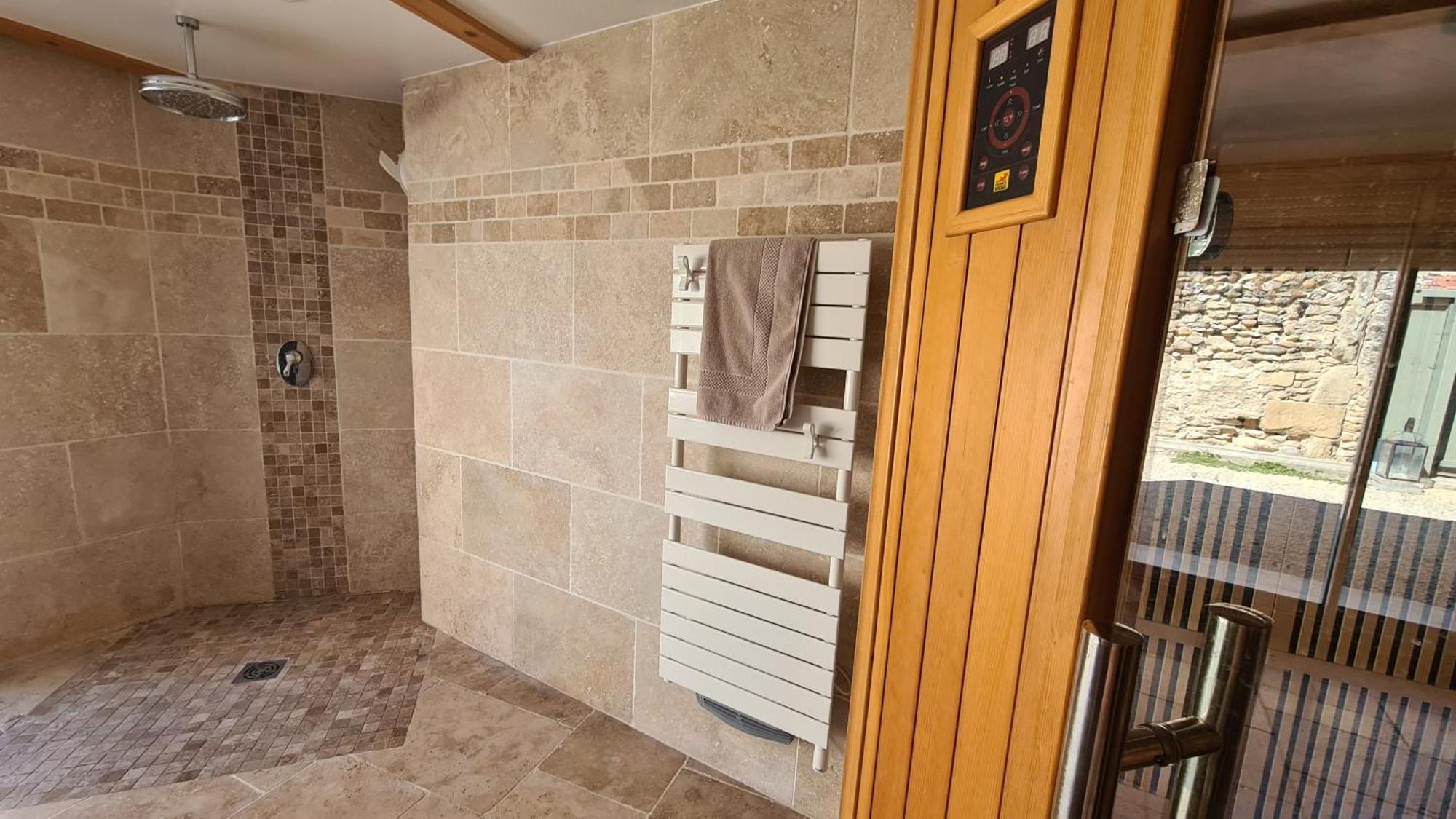 Gite Le Caprice Spa & Sauna Génissieux Exteriér fotografie